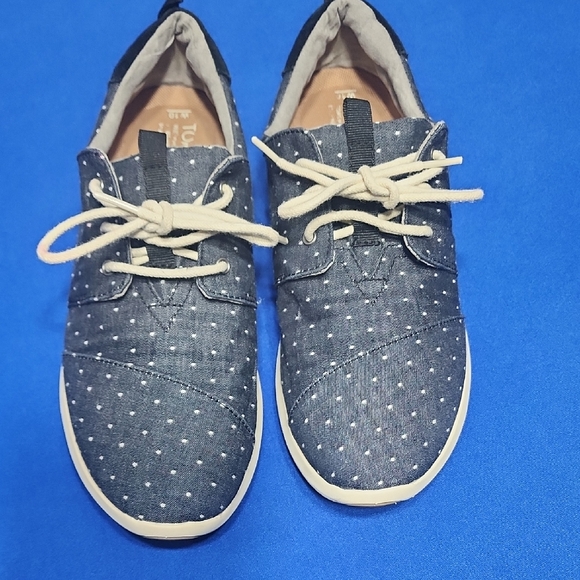 Toms Navy Blue Polka Dot Sneakers - Picture 1 of 5